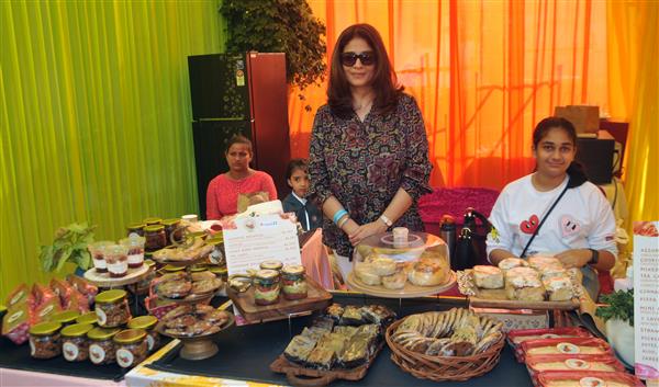 Phulkari Bazaar, Amritsar: For the women, by the women