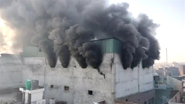 Wool worth lakhs gutted as fire breaks out at Ludhiana factory
