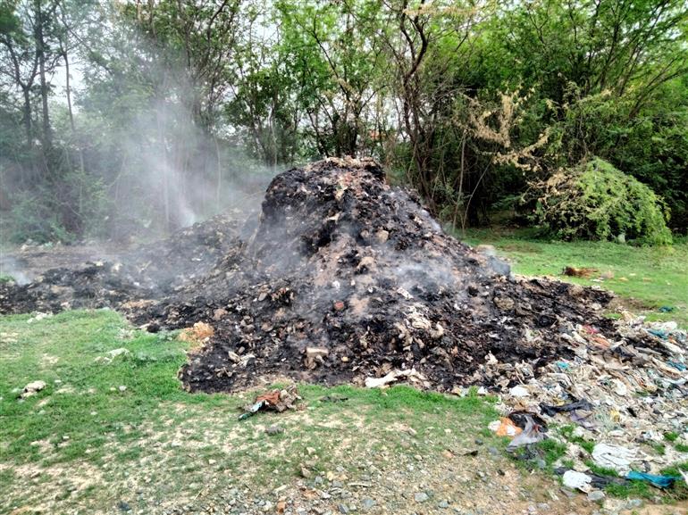 Faridabad, Gurugram dumping sites face perennial stirs by locals