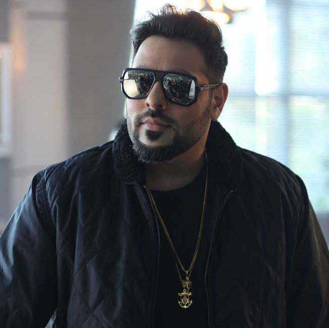 Badshah cheers for rapper Nazz over his energetic performance