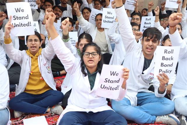 Mbbs Pupils Hold Protest In Rohtak State Level Counselling Stalled The Tribune India