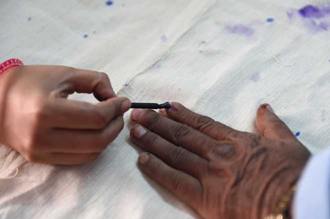 55.92 lakh voters to decide fate of 412 candidates today in Himachal