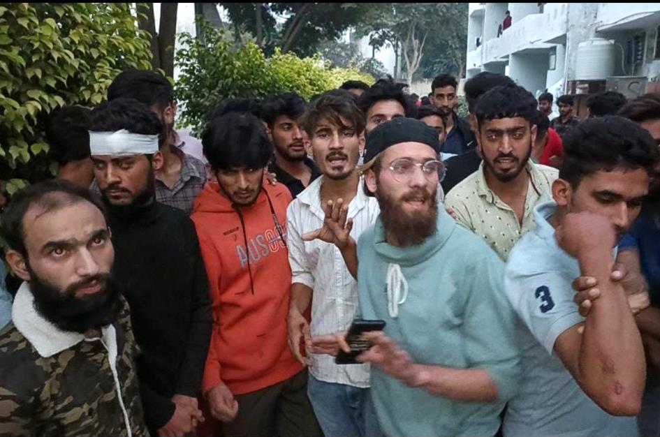 Kashmiri, Bihari students clash in Moga after Pakistan lose T-20 World Cup match