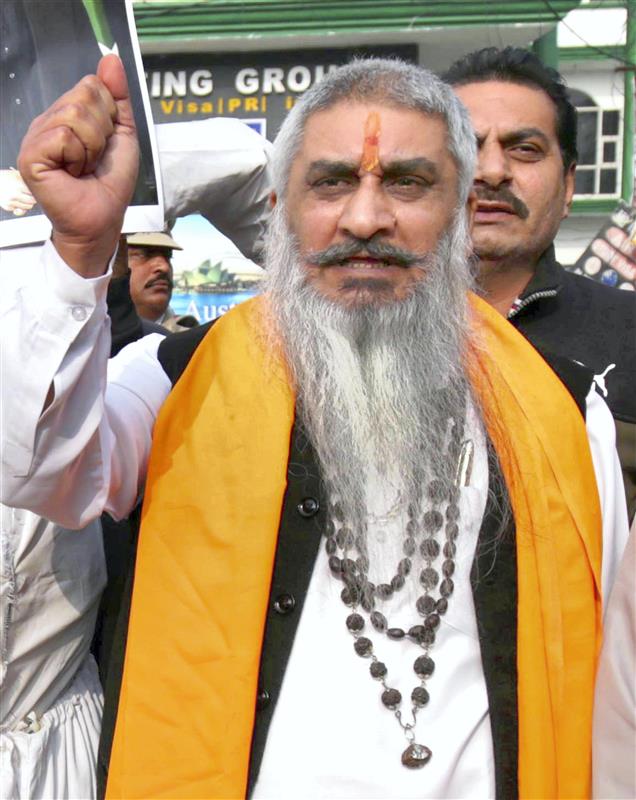 Canada-based gangster Lakhbir Singh Landa takes responsibility for Shiv Sena leader Sudhir Suri's killing