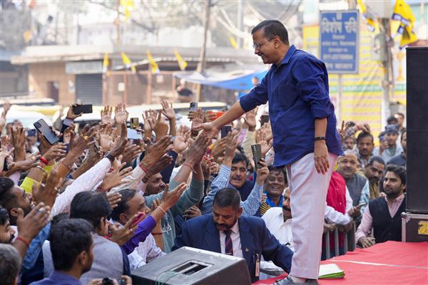 BJP staring at defeat, Congress nowhere in picture: Kejriwal in Gujarat
