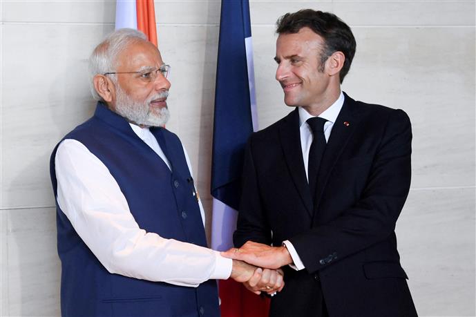 PM Modi, French President Emmanuel Macron discuss defence, security
