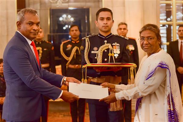 5 envoys present credentials to President Droupadi Murmu