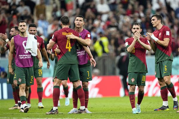 FIFA World Cup: Fernandes double fires perfect Portugal through to last 16