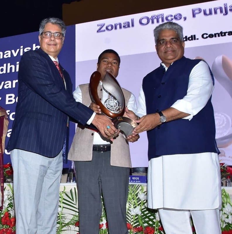 Punjab, HP zonal offices get award