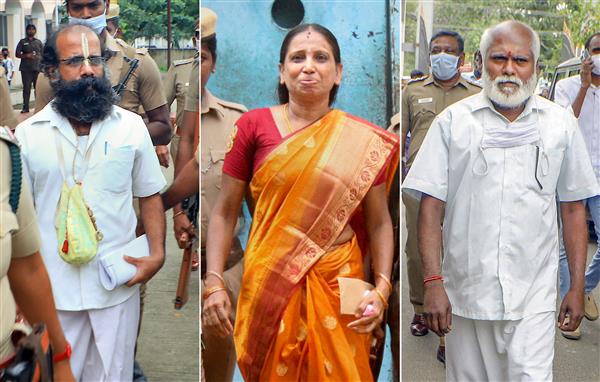Convicts in Rajiv Gandhi case set free prematurely