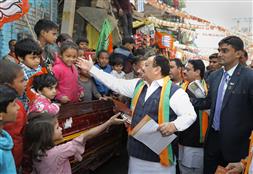 MCD polls: BJP carries out door-to-door campaigns; Nadda says AAP has deprived Delhi of development