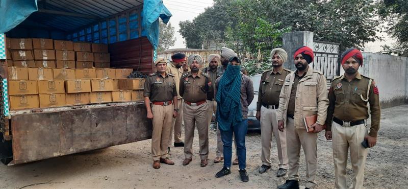 Truck with 250 cartons of liquor impounded in Fatehgarh Sahib