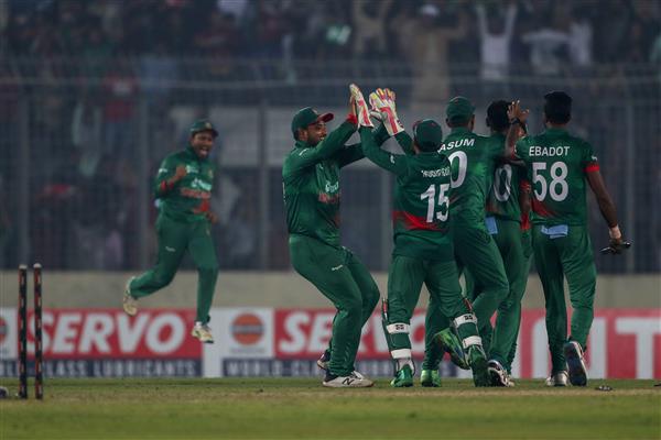India lose second ODI, series to Bangladesh despite Rohit Sharma's heroics