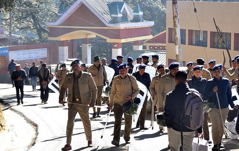 Shimla: SFI, ABVP activists clash at Himachal Pradesh University, several hurt