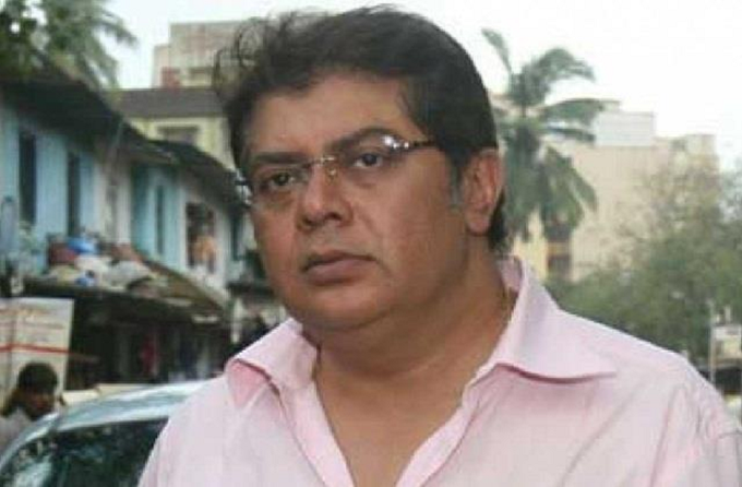 Producer Nitin Manmohan suffers heart attack, hospitalised