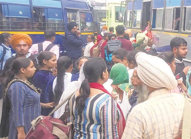 Over 1,700 buses of Punjab Roadways go off road, passengers at receiving end