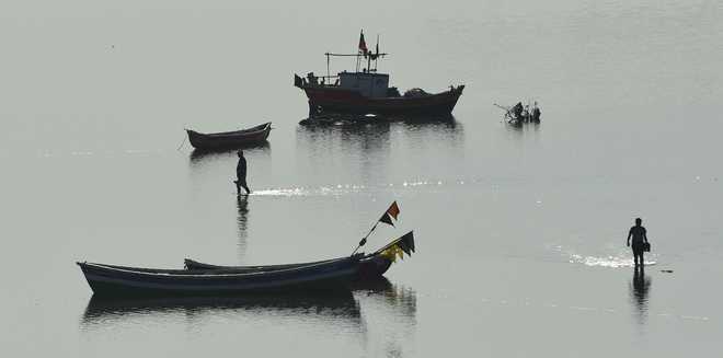 Nurpur: Fishermen demand release of off-season financial relief