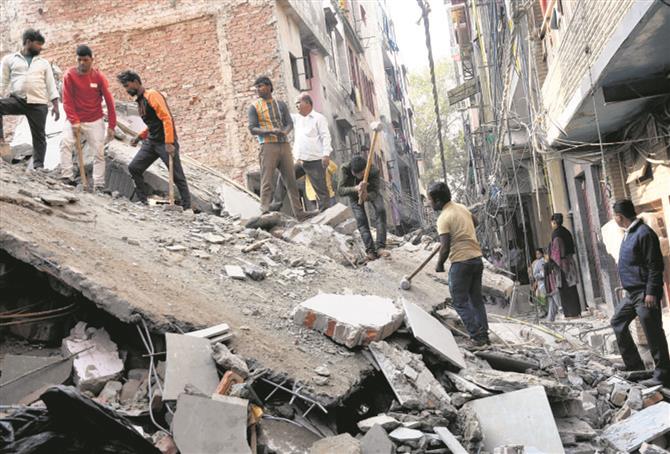 Four-storey building collapses in Delhi