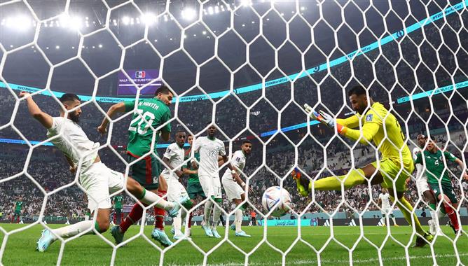 FFIA World Cup: Manic Mexico out on goal difference after last-gasp fight for survival