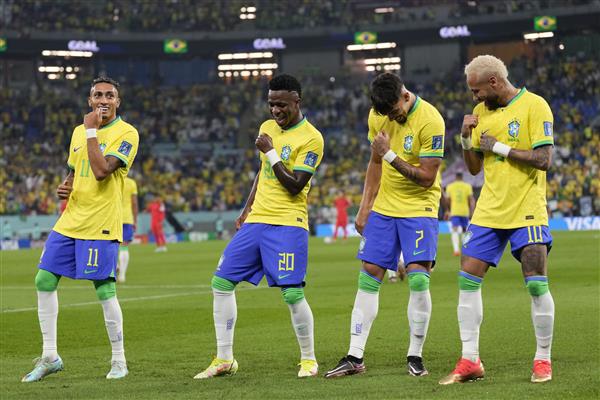 Brazil come in dancing, Croatia look to halt party