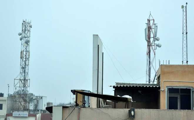 High Court vacates stay on erecting mobile towers on houses in Punjab