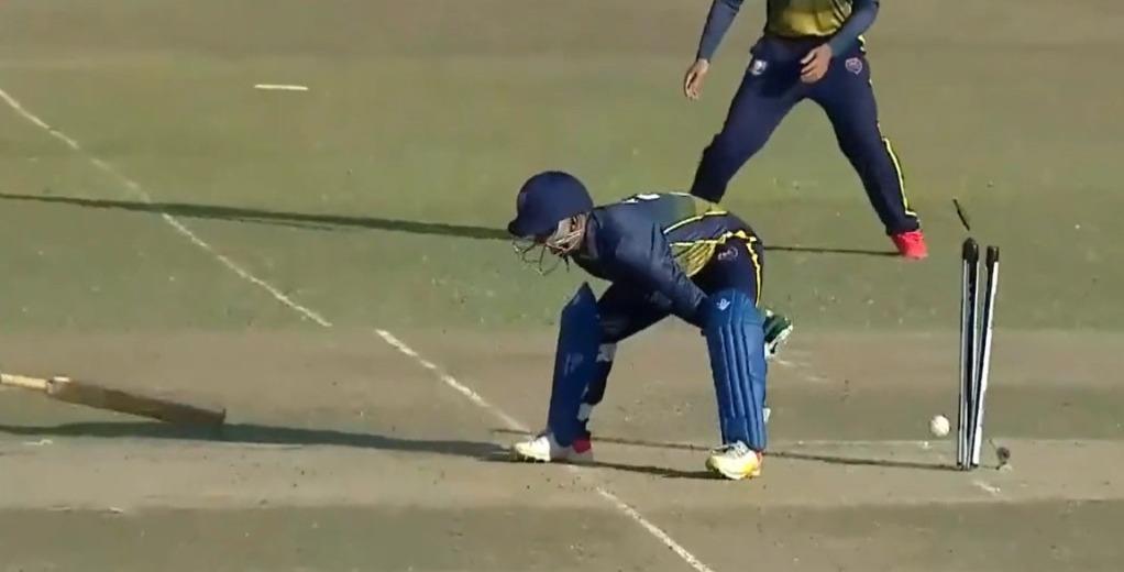 Nepal wicketkeeper's impeccable run-outs at T20 league mirror MS Dhoni's expertise; fans hail his game