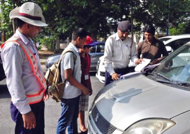 Amritsar Police issue challans to 8 for drunk driving