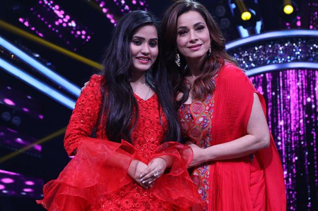 Neelam Kothari finds Indian Idol contestant Bidipta a right fit for her jewellery brand