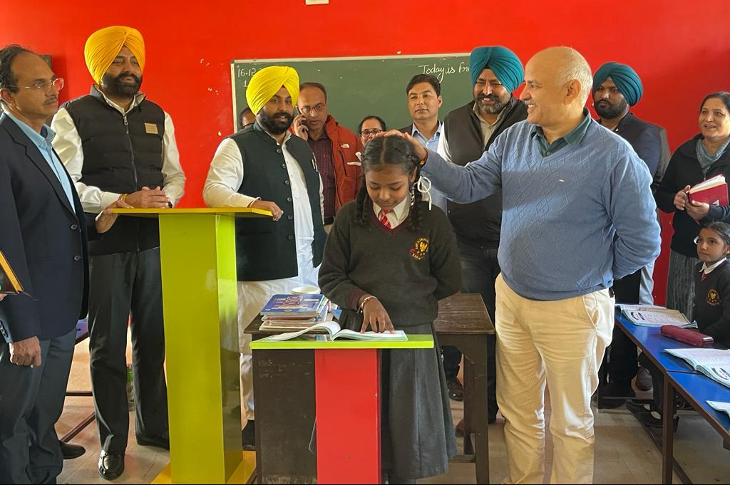 Delhi Deputy CM Manish Sisodia, Punjab Education Minister Harjot Singh Bains visit Tarn Taran schools