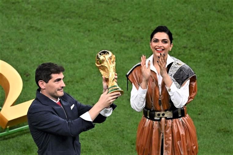 Deepika Padukone to unveil FIFA trophy at the final : The Tribune