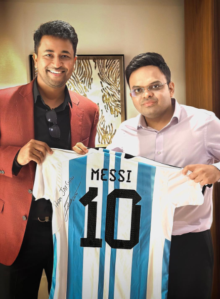 Lionel Messi sends signed FIFA World Cup jersey to BCCI secretary Jay Shah; Pragyan Ojha shares photo