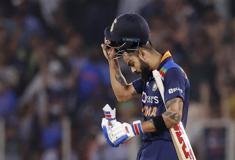 Don't Think he is Going Through a Lean Phase': India Batting Coach Vikram  Rathour Backs Virat Kohli - News18
