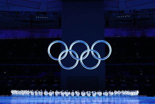 Winter Olympics: South Korea politicians criticise China over traditional dress