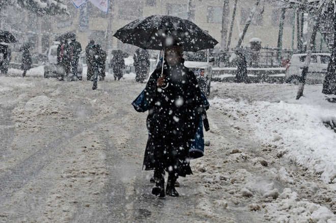 MeT predicts rain, snow for four days in Himachal