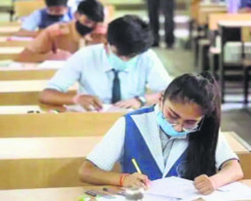 Students move SC against offline exams