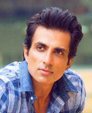 Sonu Sood, Congress district president booked for code violation