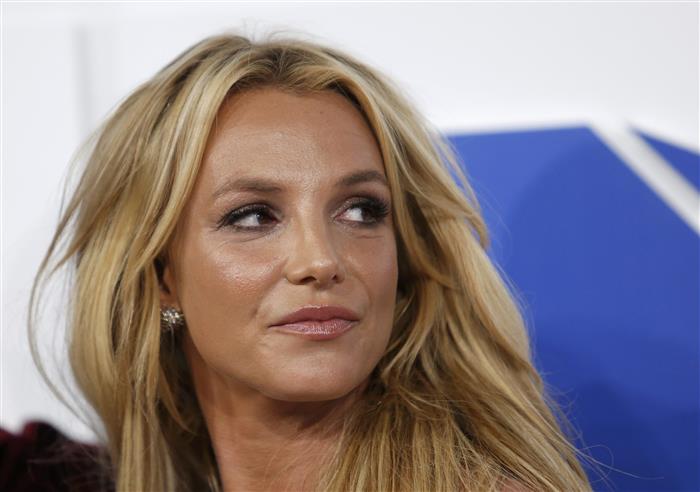 Britney Spears signs publishing deal for her tell-all memoir