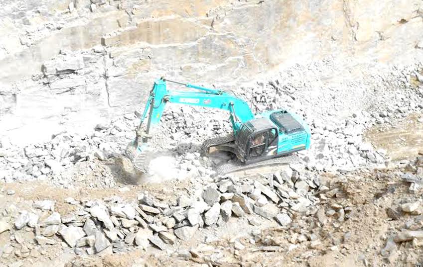Despite action, illegal mining goes on unabated in Mahendragarh