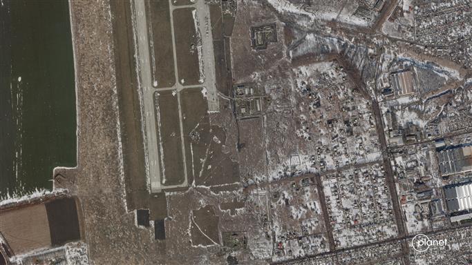 Satellite images show damage to Ukrainian airbases