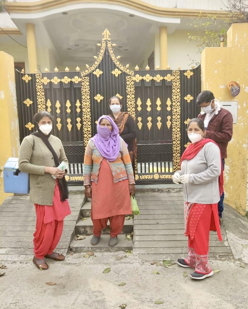Door-to-door Covid vaccination being done 3 days a week in Ludhiana