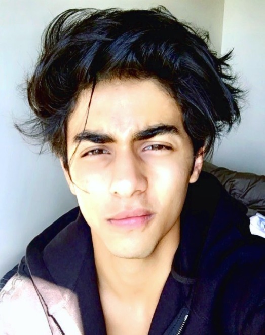 Bollywood debut for Aryan Khan but not quite like father Shah Rukh Khan's - News Azi