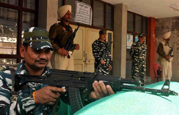 Punjab records 71.95 pc turnout on polling day; Gidderbaha tops with 84.9 pc voting