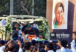 Music legend Lata Mangeshkar cremated in Mumbai with full state honours; leaders, celebs pay tributes