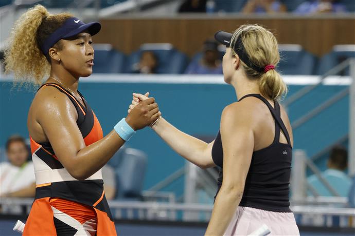 Miami Open: Naomi Osaka fires 13 aces to secure semifinal clash against Bencic