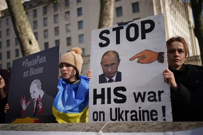 Zelenskyy & Putin: Can the world make a narrow escape?