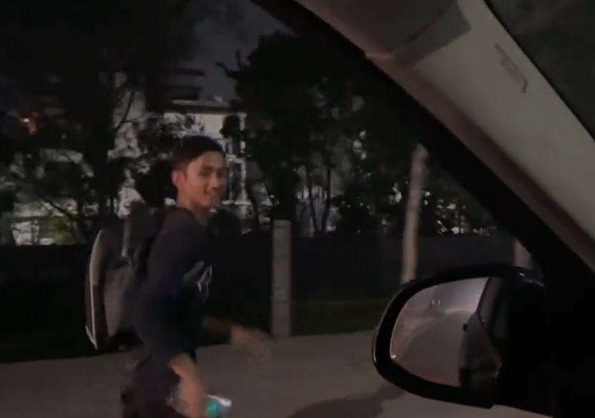 Viral video: Young Army aspirant's midnight run in Noida wins internet