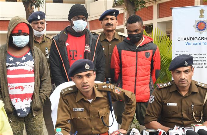 3 African nationals dupe Chandigarh resident of Rs 8.72 lakh, held