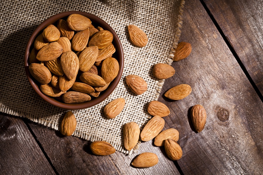 Snack on almonds for better skin health