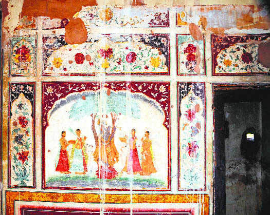 Rare frescoes at Maharaja Ranjit Singh's palace still await conservation