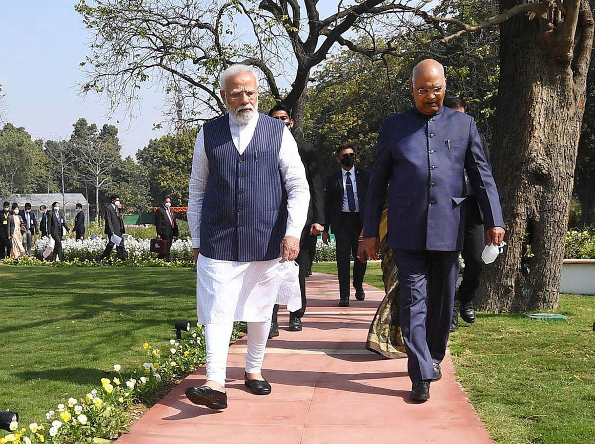 PM Modi briefs President, holds meet to intensify rescue operations in Ukraine